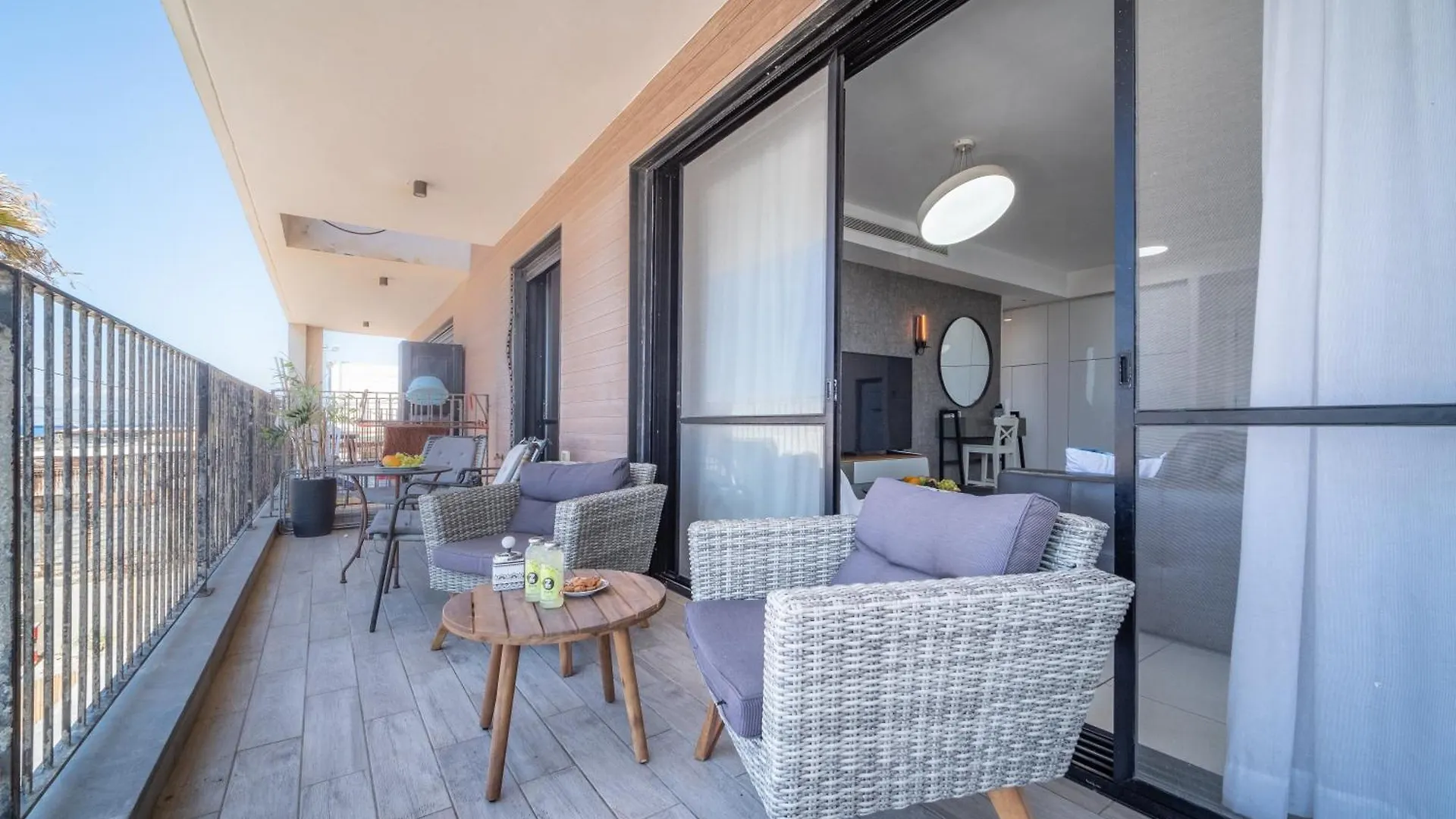 דירות חיפה Bat Galim Full Sea View Balcony By Sea N' Rent