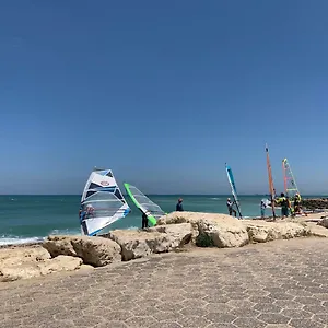 דירה Cozy By The Sea, חיפה