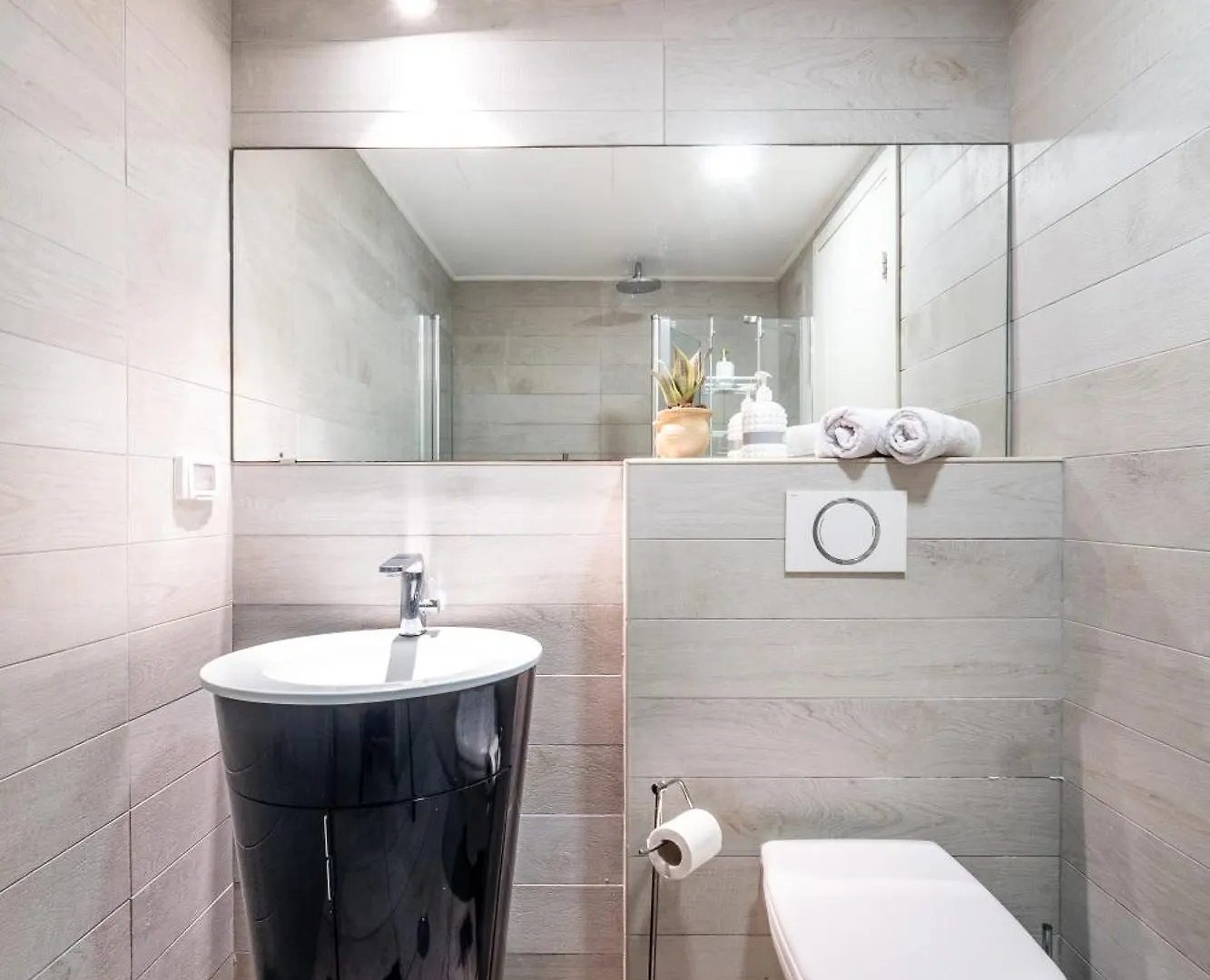 Bat Galim Full Sea View Balcony By Sea N' Rent Apartment Haifa